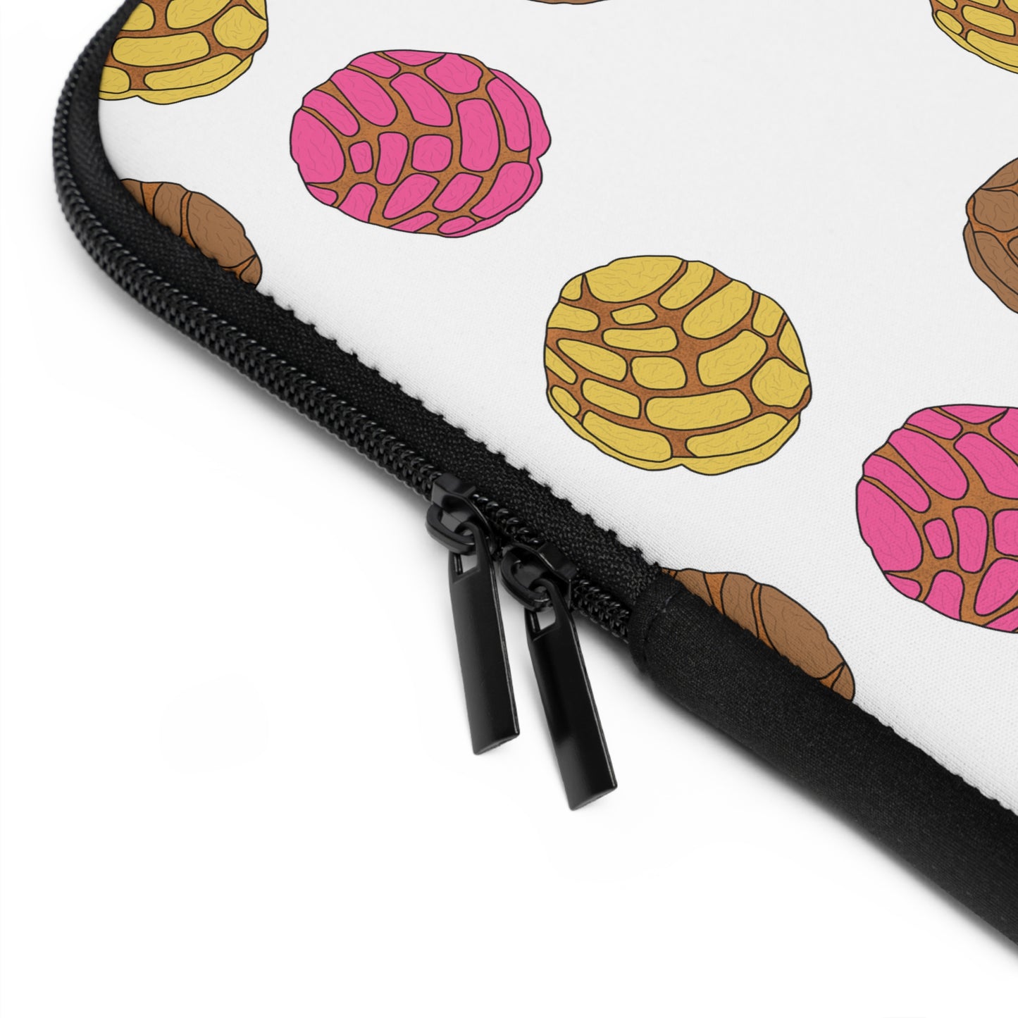 Colorful Concha Laptop Sleeve - Cute Pastry Design for Tech Lovers